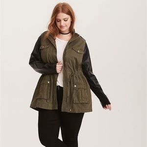 NWOT Torrid Mixed Fabric Anorak Jacket Deep Depths